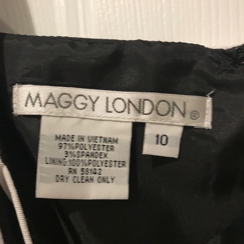 Sundress - Picture 4 of 5